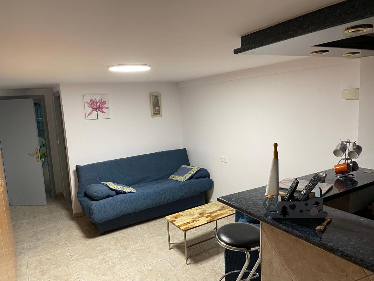 Studio Dans Un Endroit Calme Et Discret D Empuria Empuriabrava Exterior photo